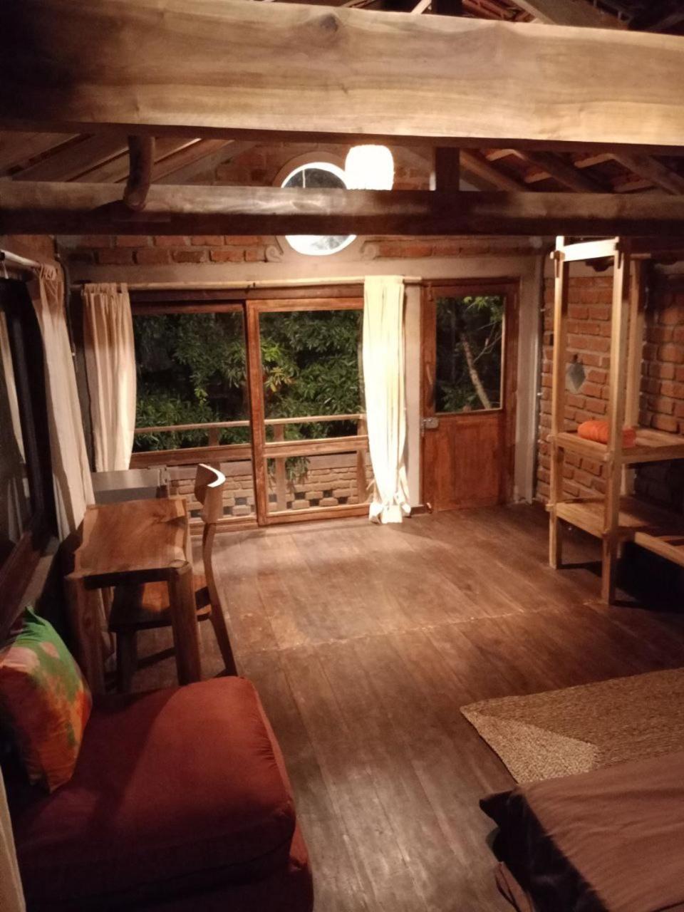 פוטוביל Monsoon Eco Resort - Whisky Point Arugambay חדר תמונה