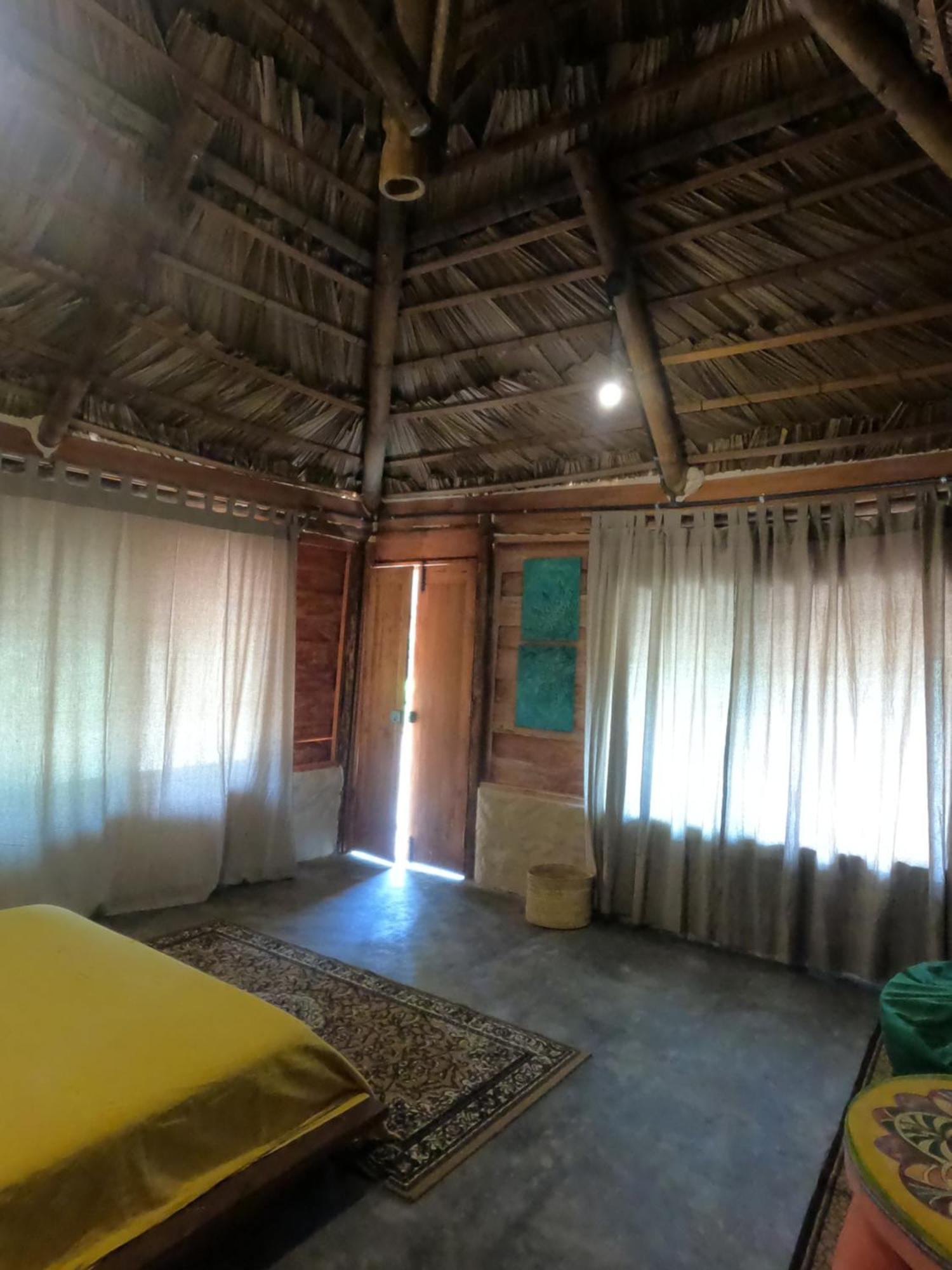פוטוביל Monsoon Eco Resort - Whisky Point Arugambay חדר תמונה