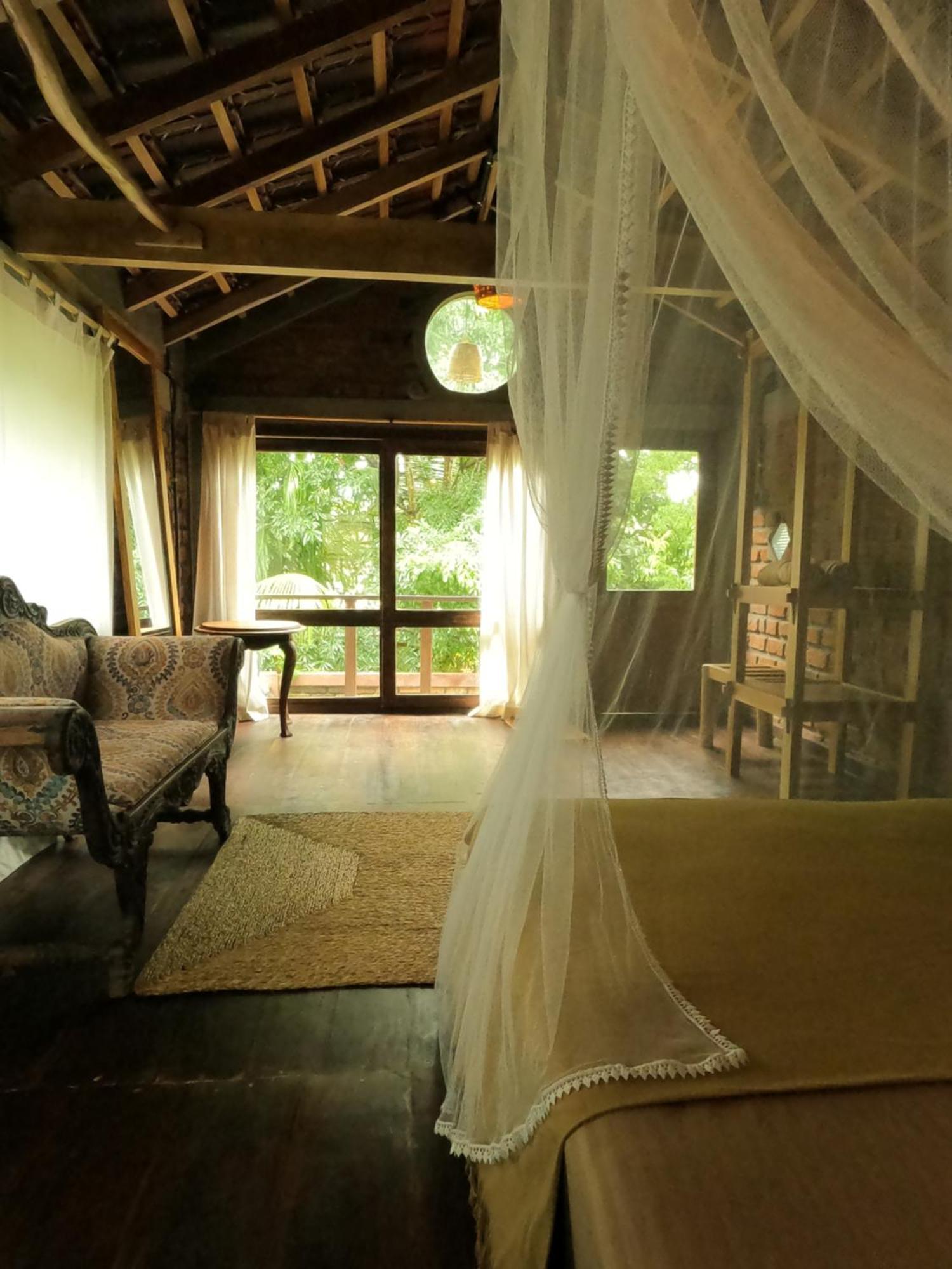 פוטוביל Monsoon Eco Resort - Whisky Point Arugambay חדר תמונה